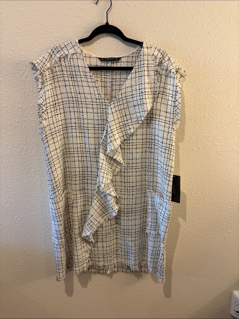 NWT Zara Basics White and Black Checked Ruffle Tunic
